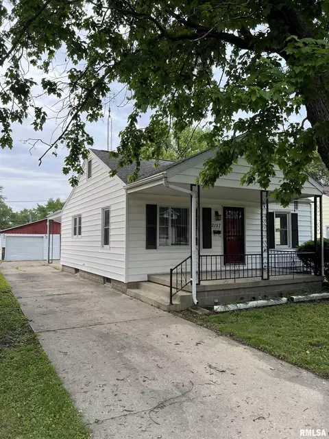 2157 E Reservoir St, Springfield, IL 62702 photo 1