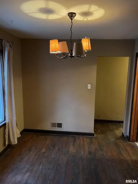 2157 E Reservoir St, Springfield, IL 62702 photo 7