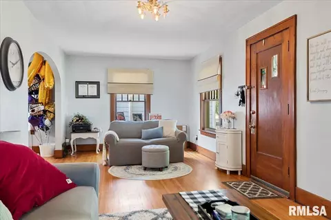 1608 S Walnut St, Springfield, IL 62704 photo 8