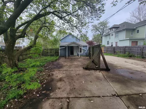 618 S Walnut St, Springfield, IL 62704 photo 17