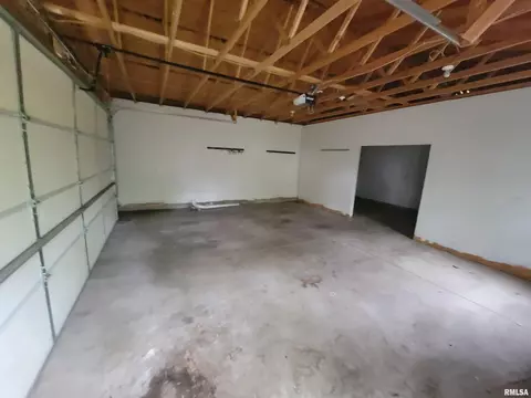 618 S Walnut St, Springfield, IL 62704 photo 18