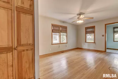 3209 S 1st St, Springfield, IL 62703 photo 3
