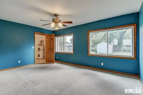 3209 S 1st St, Springfield, IL 62703 photo 12