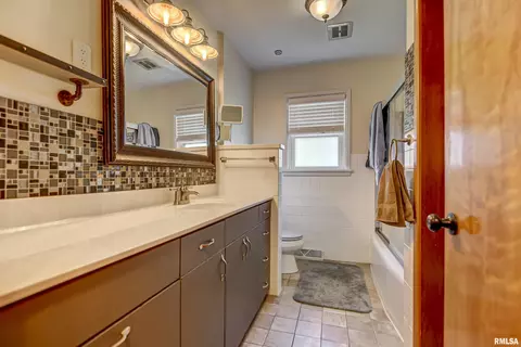 2312 E Sangamon Ave, Springfield, IL 62702 photo 27