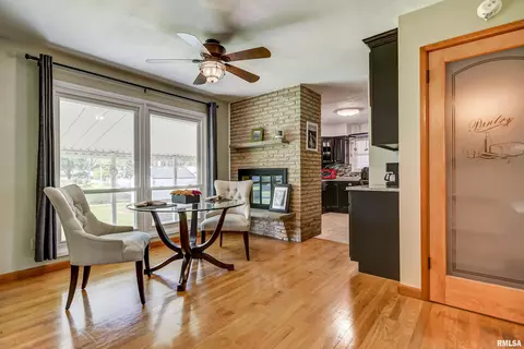 2312 E Sangamon Ave, Springfield, IL 62702 photo 11