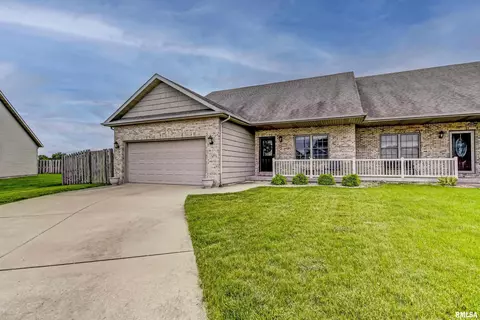 4978 Leah Dr, Springfield, IL 62711 photo 2