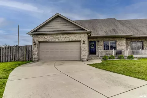 4978 Leah Dr, Springfield, IL 62711 photo 1