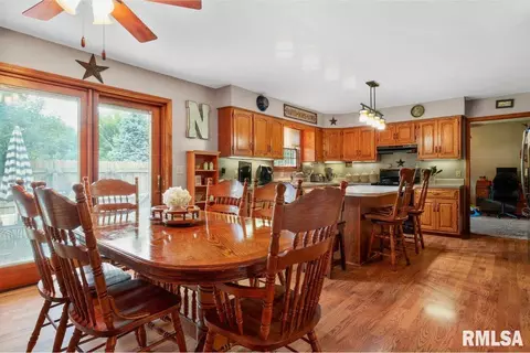 8121 Tack Ln, Springfield, IL 62712 photo 12