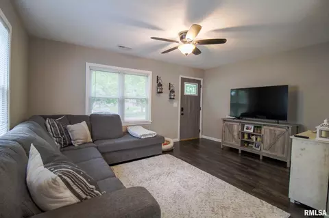 2344 Yale Blvd, Springfield, IL 62703 photo 6