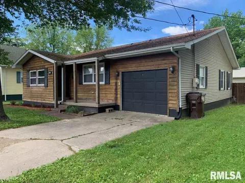 213 Elm St, Thayer, IL 62689 photo 15