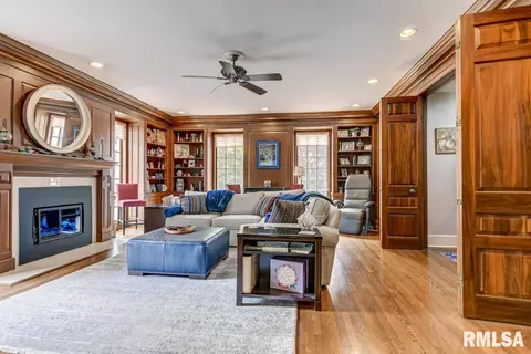 2002 Wiggins Ave, Springfield, IL 62704 photo 25