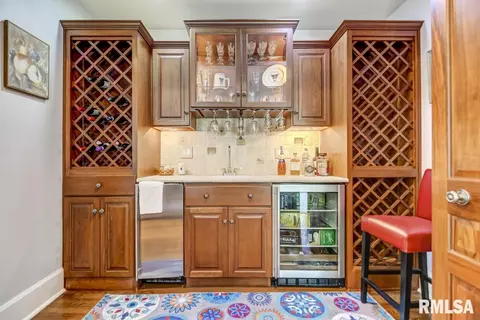 2002 Wiggins Ave, Springfield, IL 62704 photo 30
