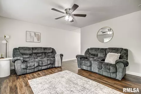 78 Dawn Dr, Springfield, IL 62702 photo 8