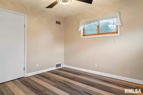 3308 Enos Ave, Springfield, IL 62702 photo 18