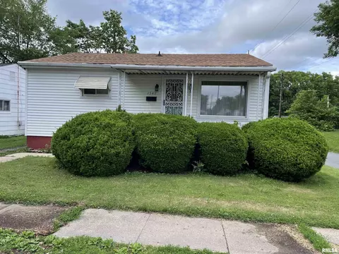 1549 E Glenn Ave, Springfield, IL 62703 photo 1