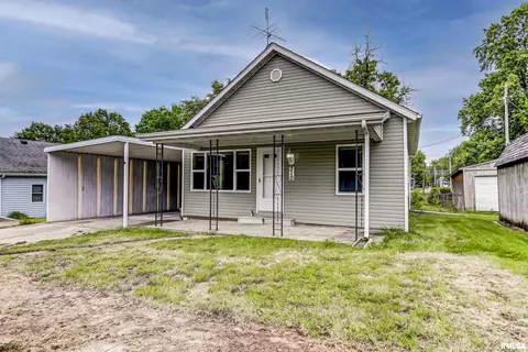310 Elm St, Thayer, IL 62689 photo 4