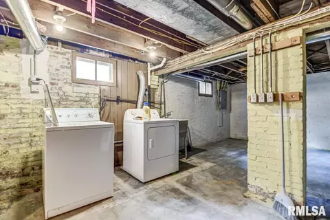 2015 S Bates Ave, Springfield, IL 62704 photo 33