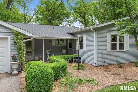 112 Maple Grv, Springfield, IL 62712 photo 3
