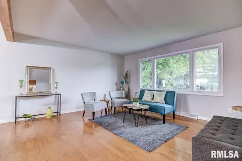 62 Providence Ln, Springfield, IL 62711 photo 3