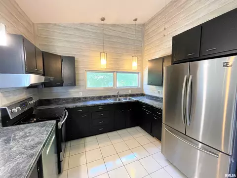1121 Cherry Rd, Springfield, IL 62704 photo 10