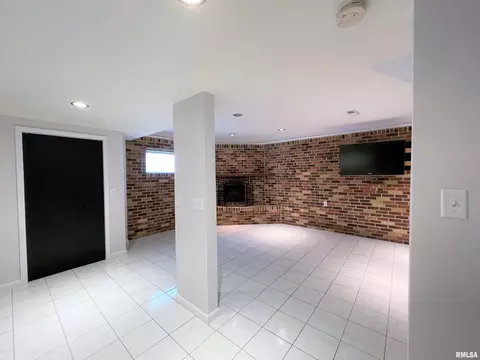 1121 Cherry Rd, Springfield, IL 62704 photo 12