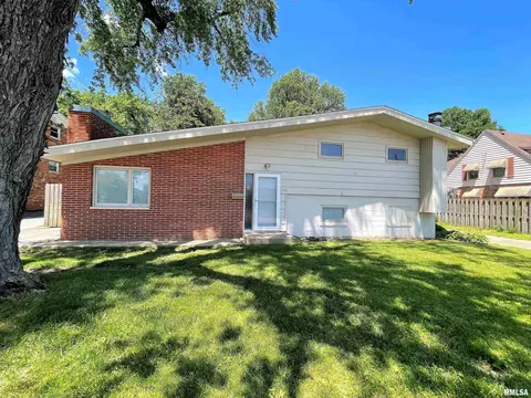 1121 Cherry Rd, Springfield, IL 62704 photo 1