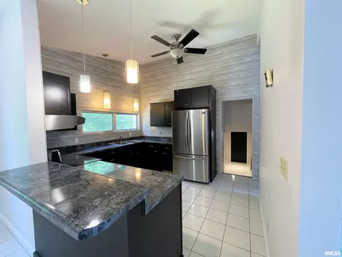 1121 Cherry Rd, Springfield, IL 62704 photo 7