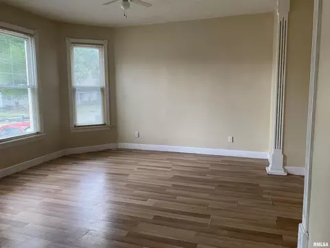 1313 Pasfield St, Springfield, IL 62704 photo 7