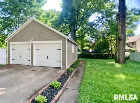 305 S Douglas Ave, Springfield, IL 62704 photo 4