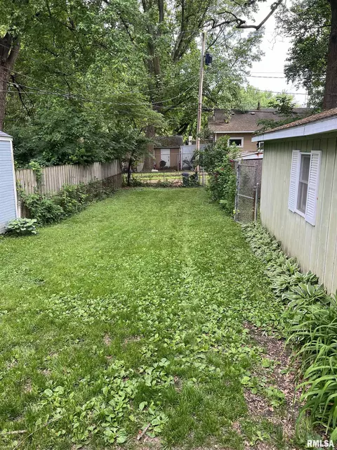 1306 E Lenox Ave, Springfield, IL 62703 photo 27