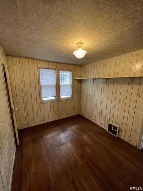 1306 E Lenox Ave, Springfield, IL 62703 photo 10