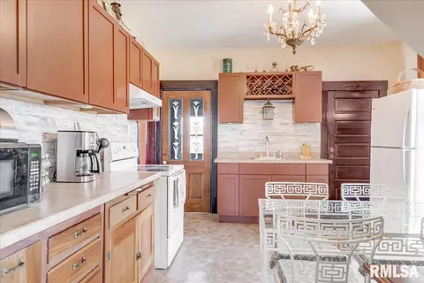 1619 E Keys Ave, Springfield, IL 62702 photo 8