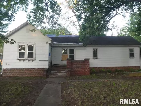 1436 Monument Ave, Springfield, IL 62702 photo 1