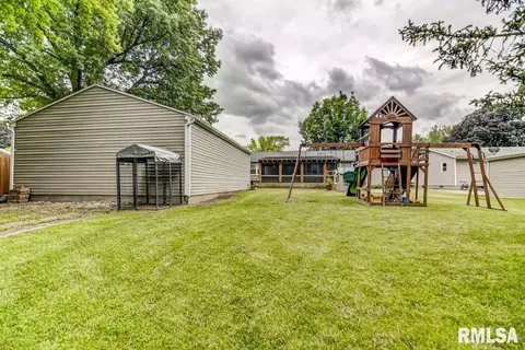 231 Nottingham Rd, Springfield, IL 62704 photo 4