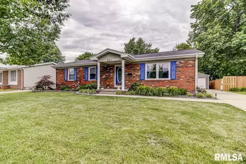 231 Nottingham Rd, Springfield, IL 62704 photo 1