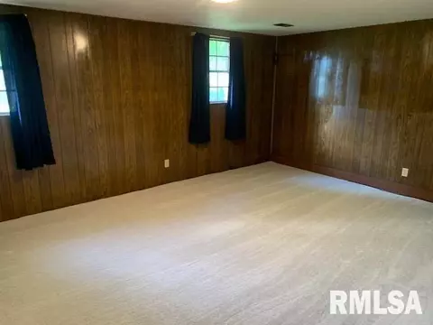 2208 Winnebago Dr, Springfield, IL 62702 photo 14