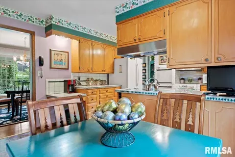 1770 Chatham Rd, Springfield, IL 62704 photo 18
