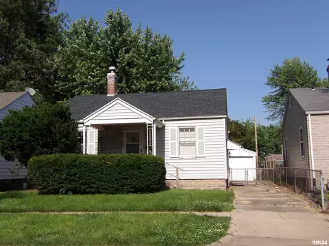 2136 S 13th St, Springfield, IL 62703 photo 1