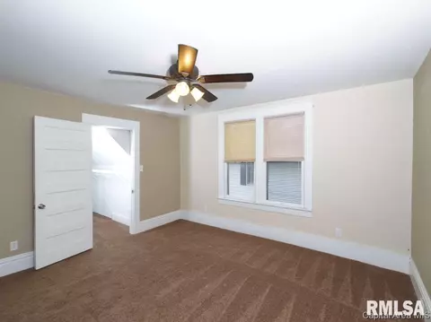 944 N 2nd St, Springfield, IL 62702 photo 28