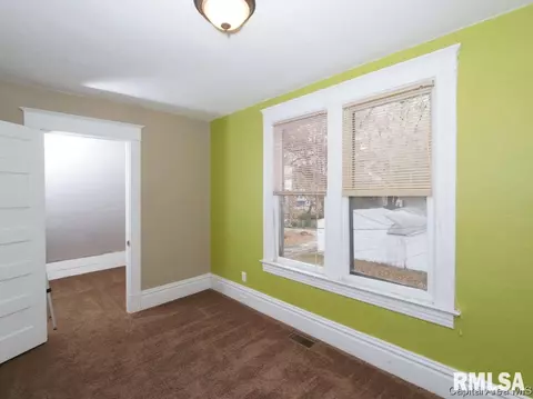 944 N 2nd St, Springfield, IL 62702 photo 31