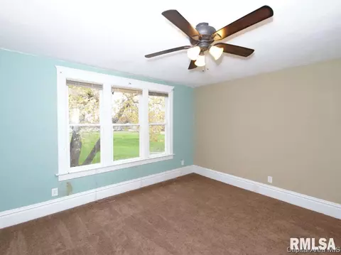 944 N 2nd St, Springfield, IL 62702 photo 24