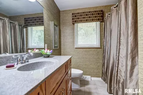 200 Maple Grove Ln, Springfield, IL 62707 photo 45