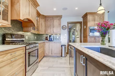 200 Maple Grove Ln, Springfield, IL 62707 photo 28