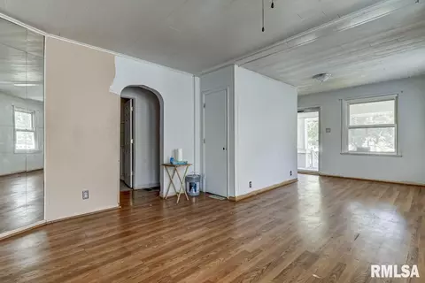 2505 Yale Blvd, Springfield, IL 62703 photo 3
