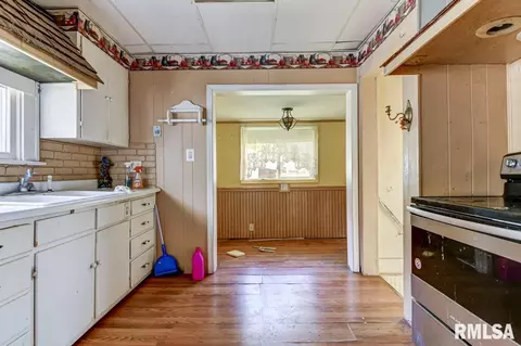 2505 Yale Blvd, Springfield, IL 62703 photo 10