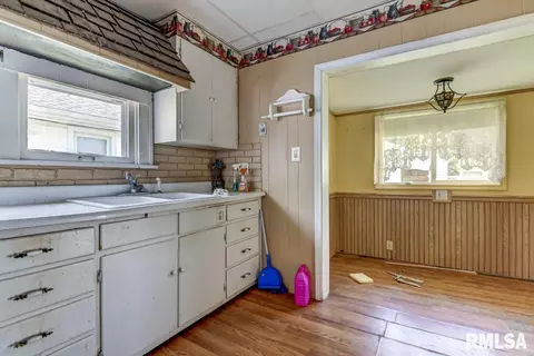 2505 Yale Blvd, Springfield, IL 62703 photo 12