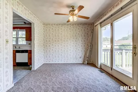 1801 Wren Dr, Springfield, IL 62703 photo 15
