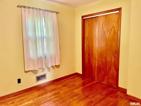 1716 N 23rd St, Springfield, IL 62702 photo 16