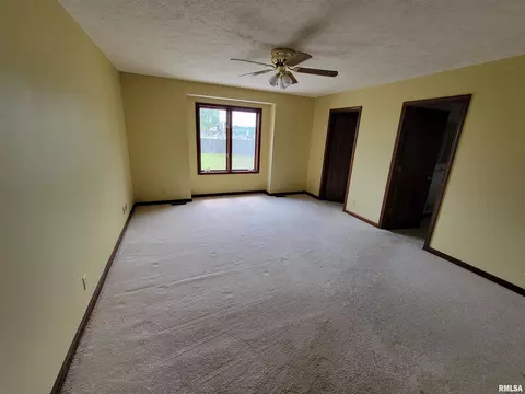 2413 Heather Mill Ct, Springfield, IL 62704 photo 24