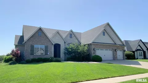 5300 Whitemarsh Ct, Springfield, IL 62711 photo 2